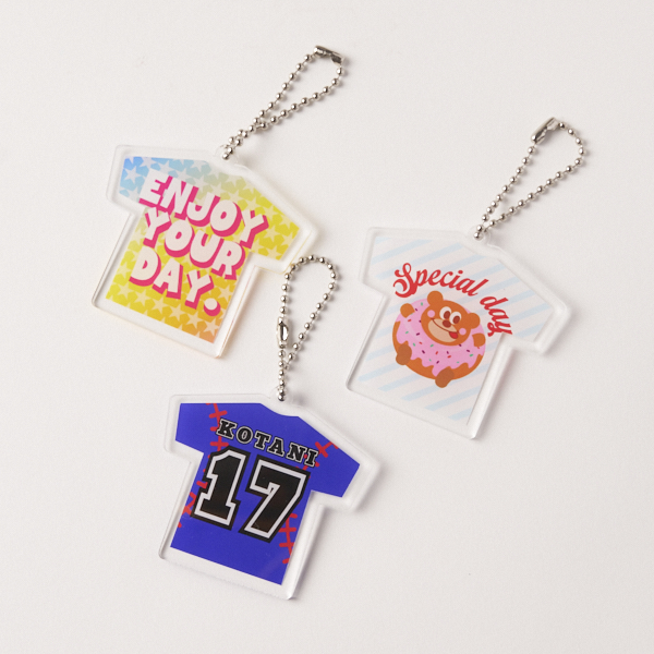 アクリルキーホルダー Ｔシャツ型 (4cm)｜オリジナル雑貨