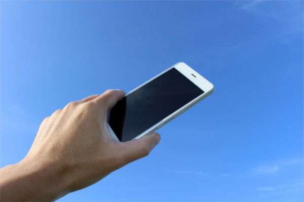 TPUケースの黄ばみの原因