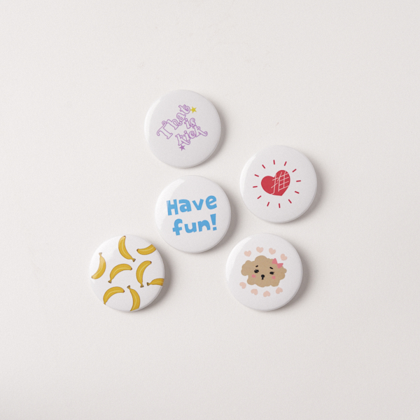 オリジナル缶バッジ白背景 (Φ44mm)｜オリジナル雑貨