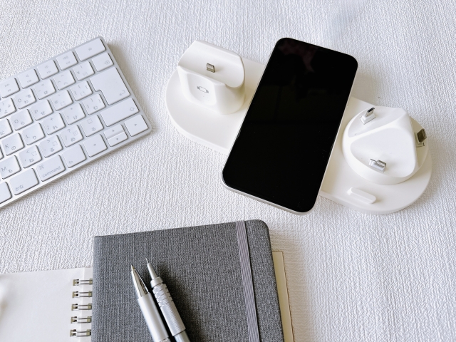 iPhone16の充電端子