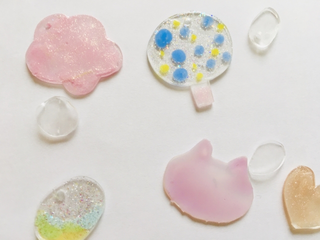 プラ板でオリジナルキーホルダーの作り方を紹介します!