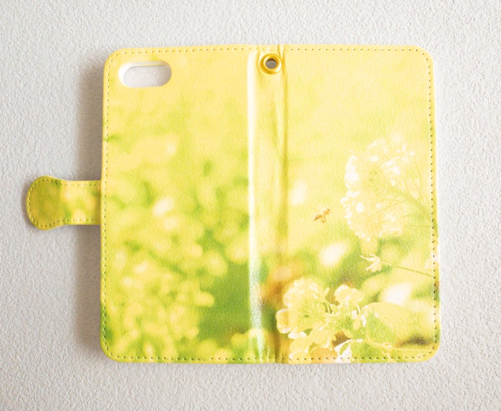 ハチさん　iPhone11iPhone11 手帳型スマホケースthumb3
