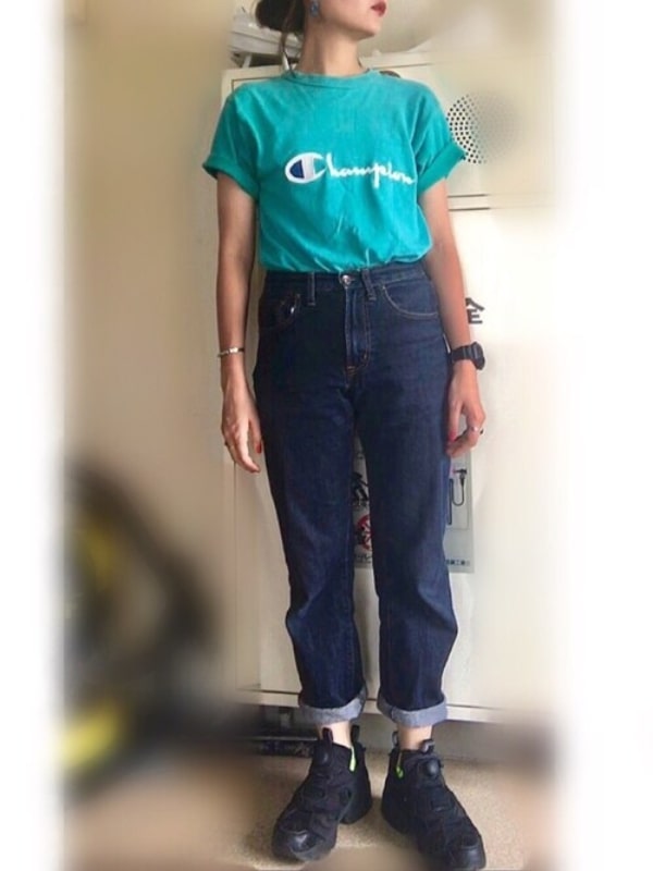 この夏着たい緑tシャツレディースコーデ5選 オリジナルtシャツのup T