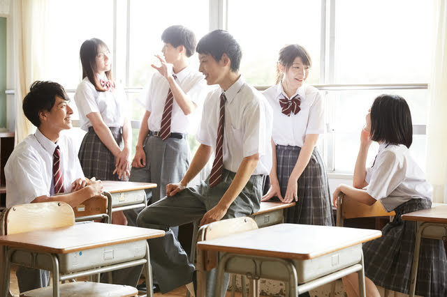 オリジナルTシャツ 学割 学生